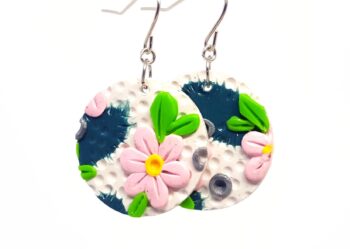 Daylight Floral Dangle