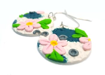 Daylight Floral Dangle - Image 4